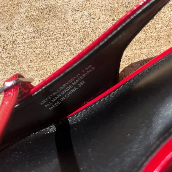NWOT Steve Madden. 7.5 Krystall Slingback Kitten-Heel Pumps - Picture 14 of 15